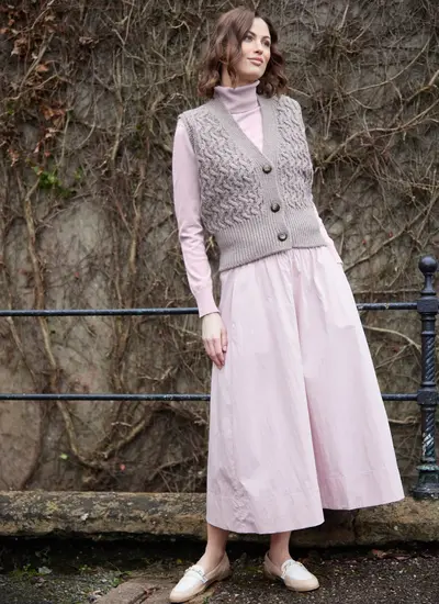 Cashmere Wool Aran Waistcoat in Taupe